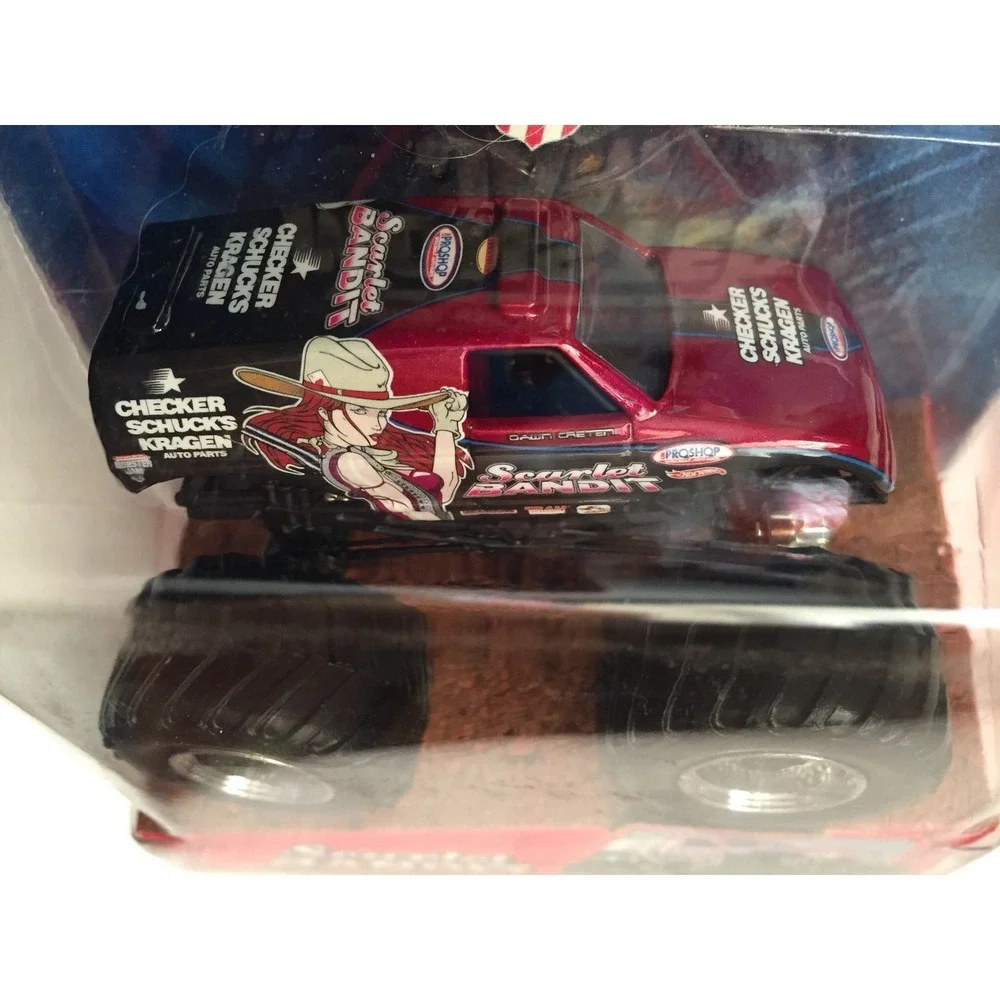 Hot Wheels Monster Jam Truck SCARLET BANDIT #8 Red/Black Diecast 1/64 Scale 2005